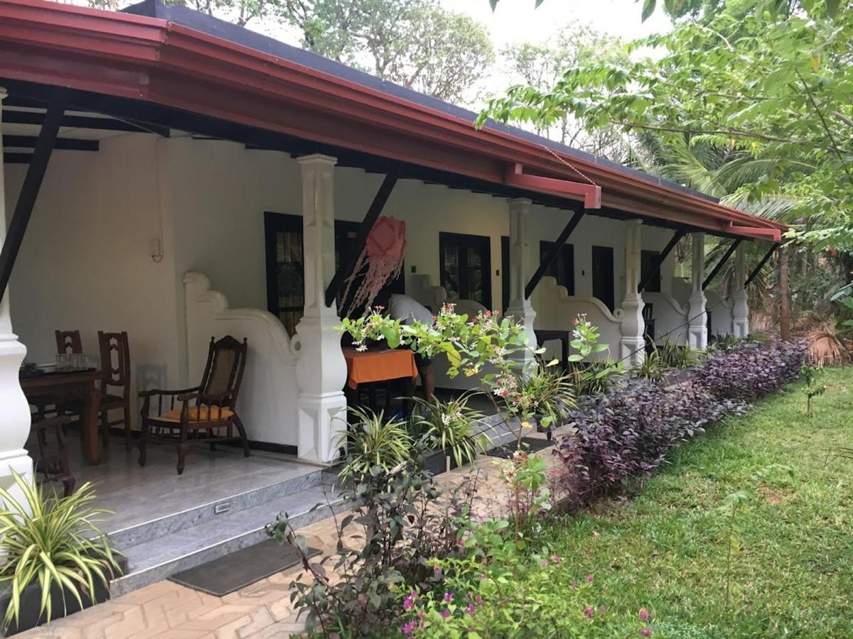 Amron Resort 시기리야 외부 사진